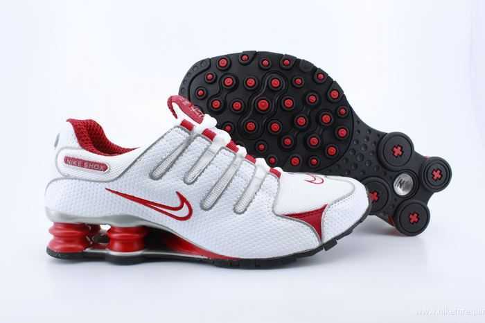 Blanc Et Rouge Chaussures Nike Shox Nz